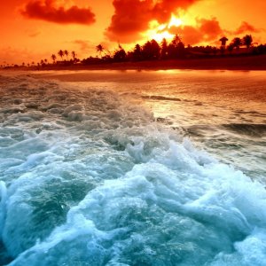 Waves in Sunset wallpaper