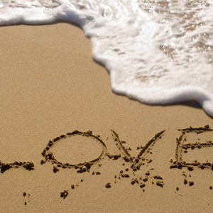 Beach Love wallpaper