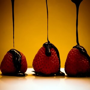 Chocolate Strawberry\ wallpaper