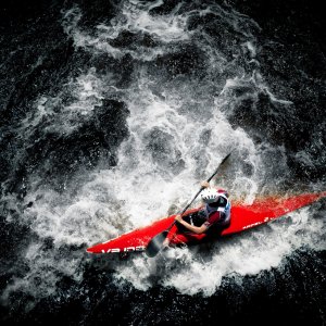 Extreme Kayaking wallpaper